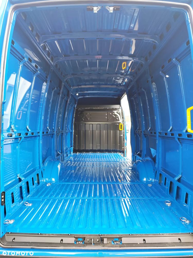 Iveco Daily 3.0 3.5 tony MAXI L4H2 Nowy MY24 - 9