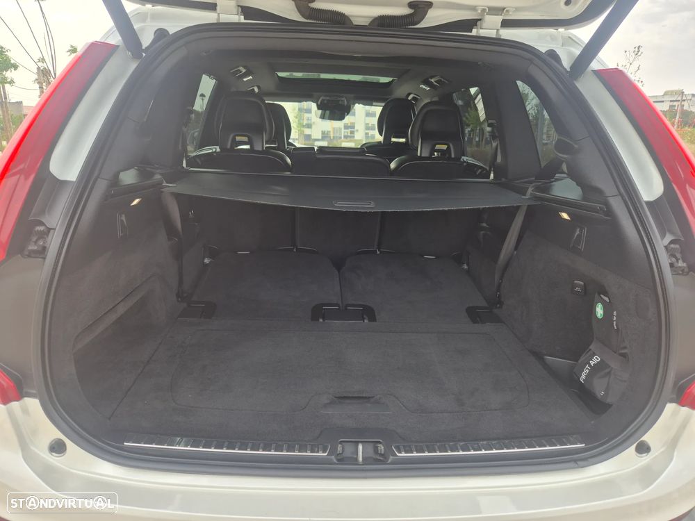 Volvo XC 90 2.0 D4 R-Design - 12