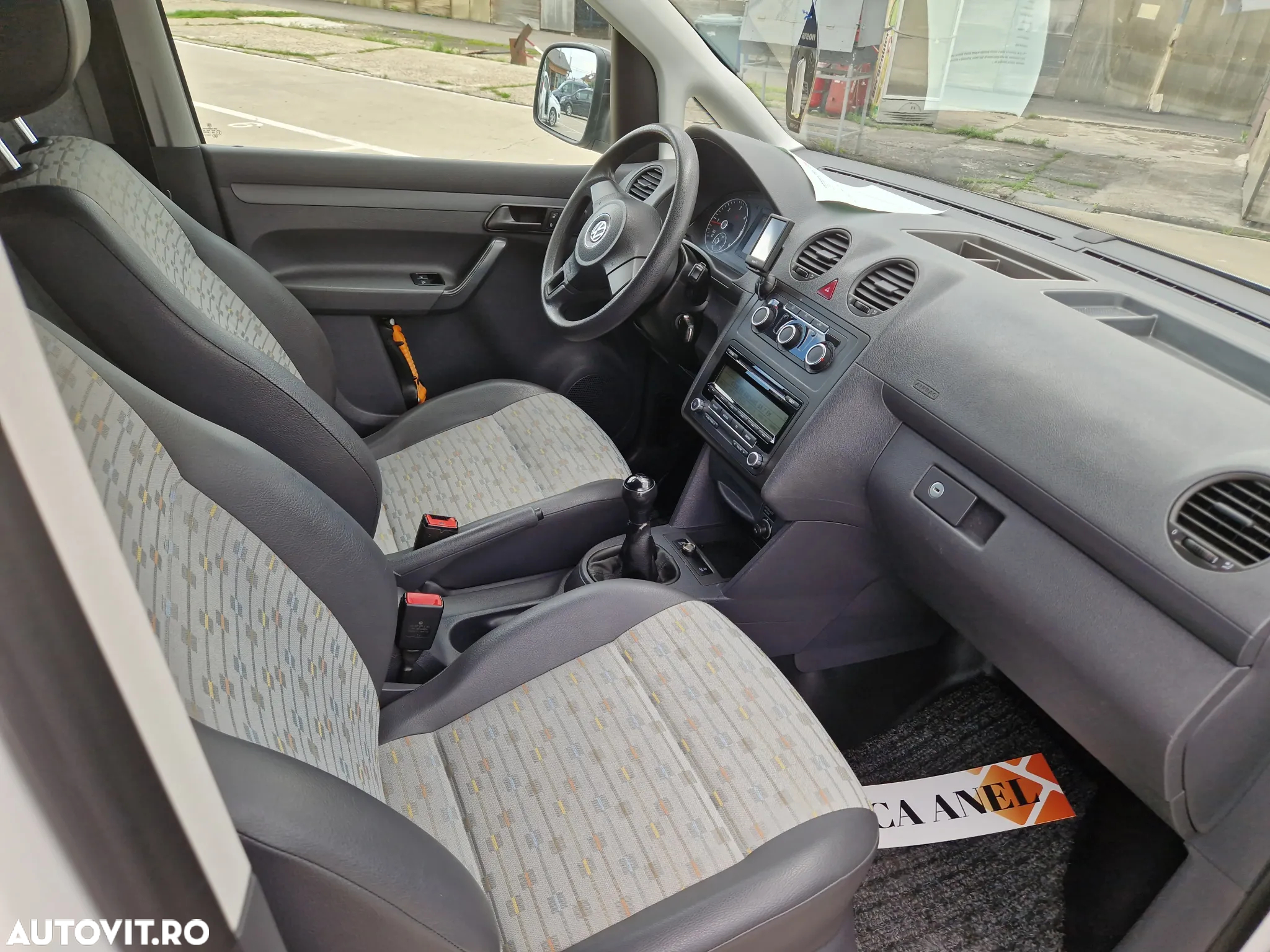 Volkswagen Caddy 1.6 TDI (5-Si.) BlueMotion - 6