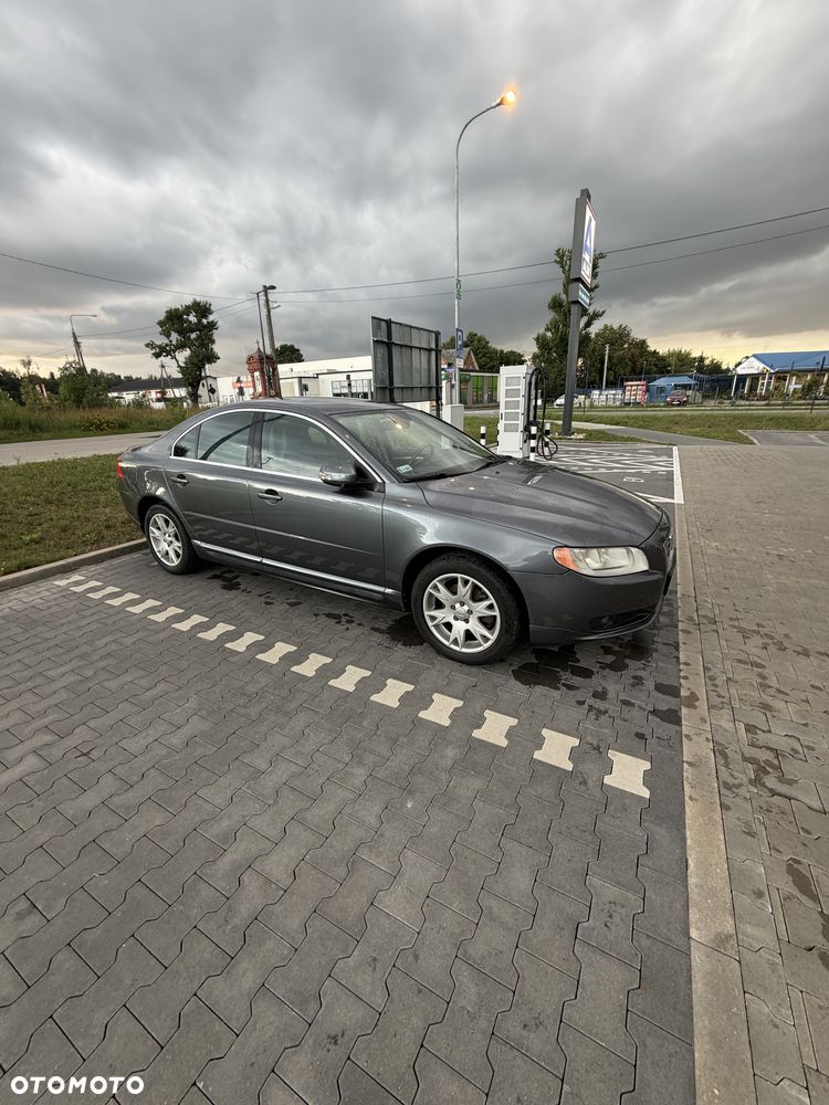 Volvo S80 - 1