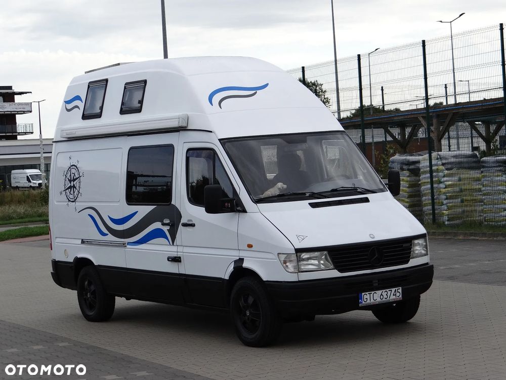 Mercedes-Benz SPRINTER - 1