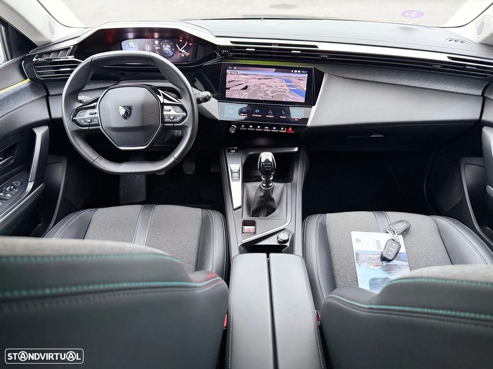 Peugeot 308 1.2 PureTech Allure Pack - 4