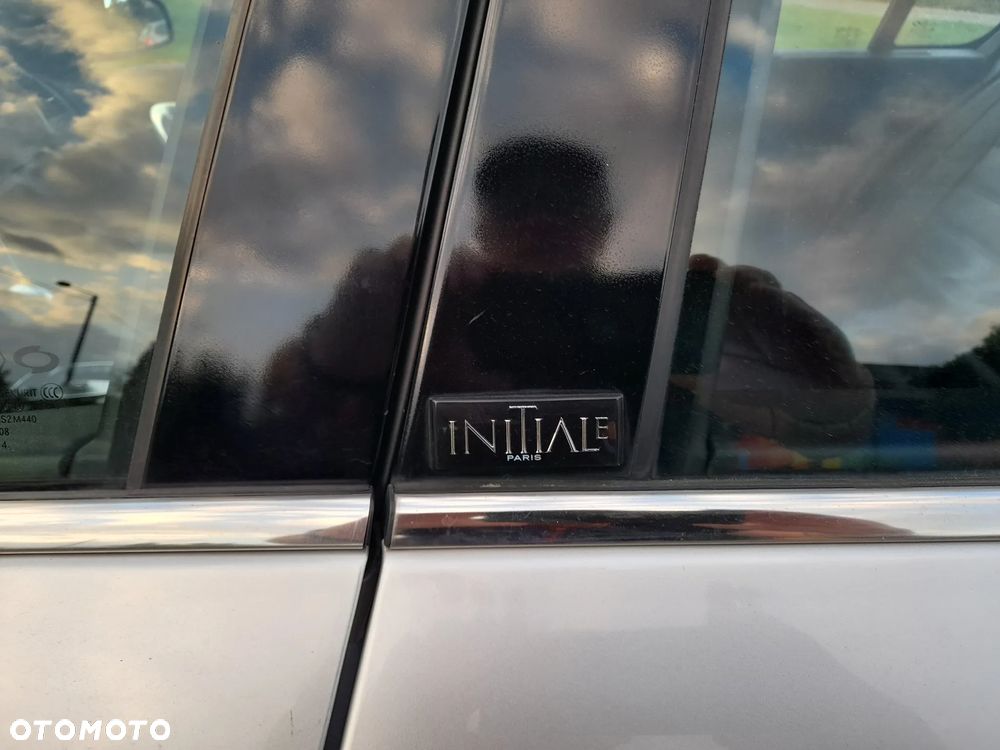 Renault Latitude - 10