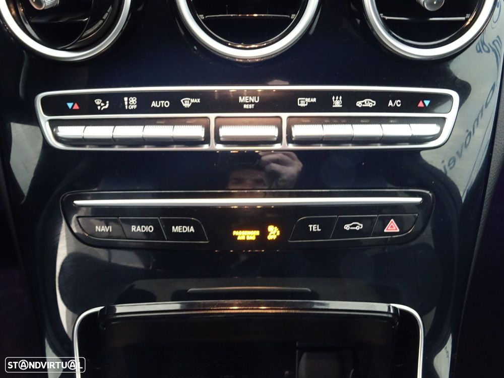 Mercedes-Benz C 300 de AMG Line - 15