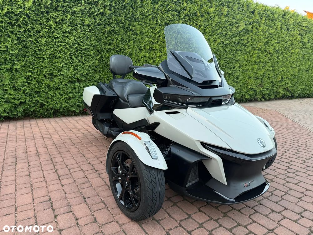 Can-Am Spyder - 3