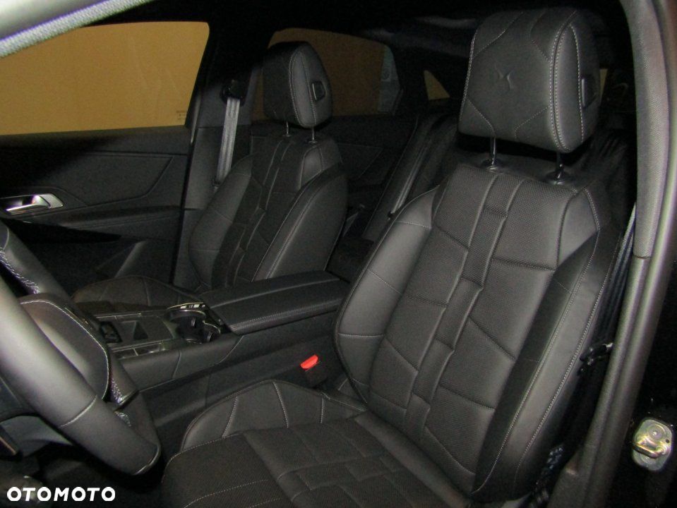 DS Automobiles DS 7 Crossback - 13