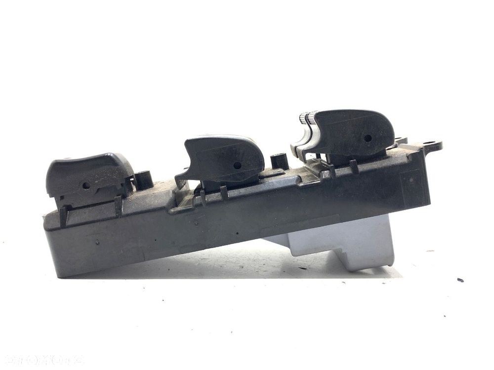 PRZEŁĄCZNIK SZYB  TOYOTA PRIUS Liftback (_W2_) 2003 - 2009 1.5 Hybrid (NHW20_) 57 kW [78 KM] - 2