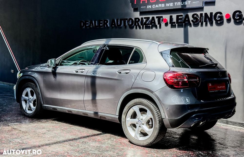 Mercedes-Benz GLA 200 d 4MATIC 7G-DCT Urban - 14