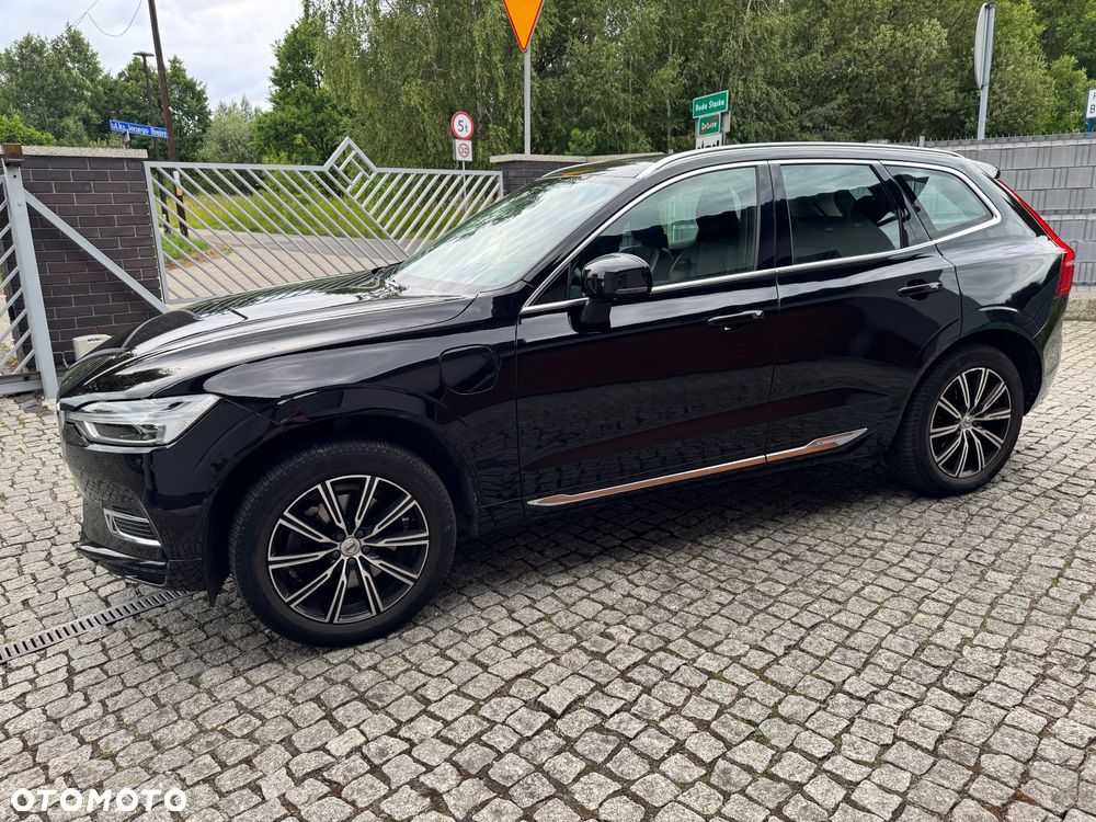 Volvo XC 60 T8 AWD Plug-In Hybrid Inscription - 4