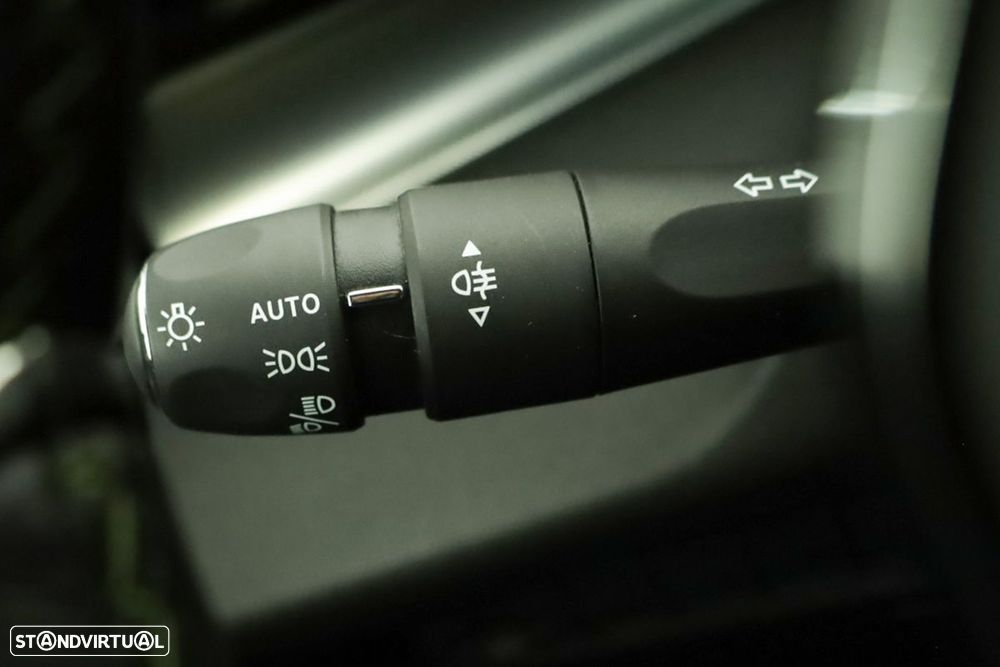 Peugeot 308 1.2 PureTech GT EAT8 - 17