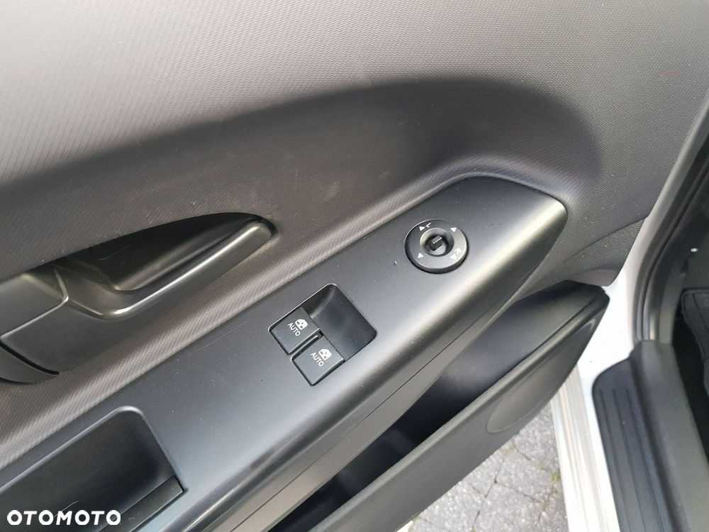Kia Ceed - 21