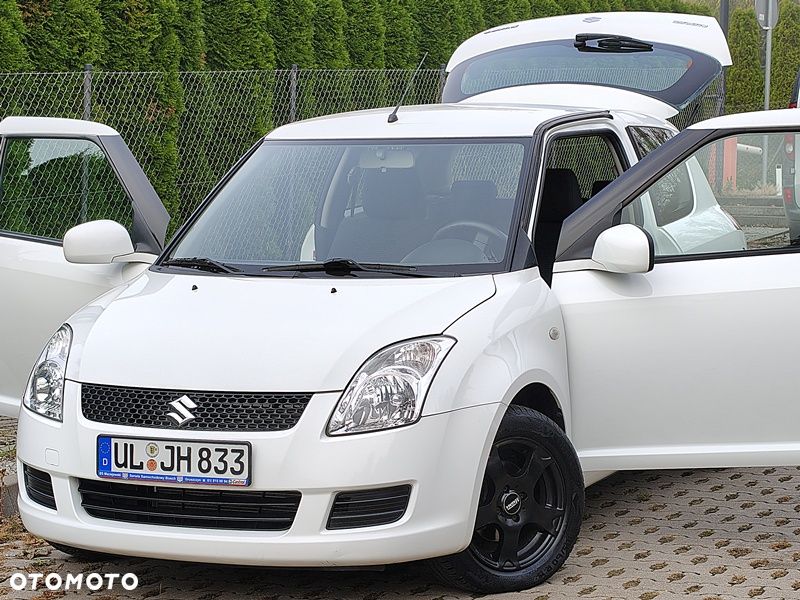 Suzuki Swift 1.3 Comfort - 30