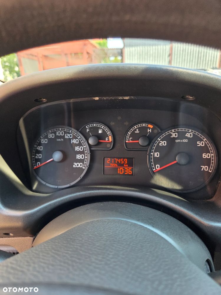 Fiat Punto 1.2 8V Active - 12