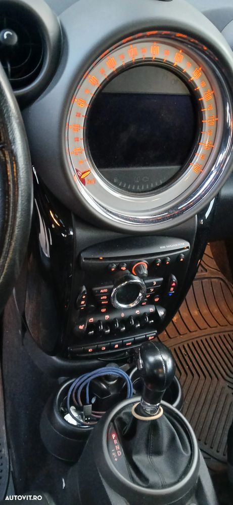 Mini Countryman Cooper D ALL4 AT - 24