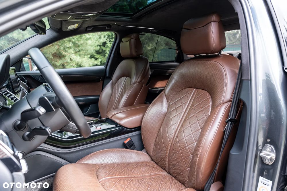 Audi S8 Plus 4.0 TFSI Quattro - 23
