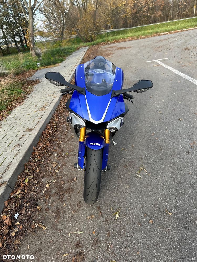 Yamaha YZF - 10