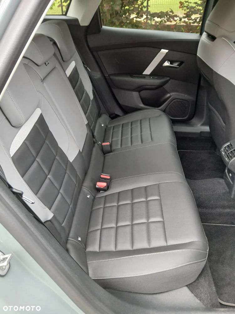 Citroën C4 PureTech 130 Stop&Start EAT8 MAX - 8