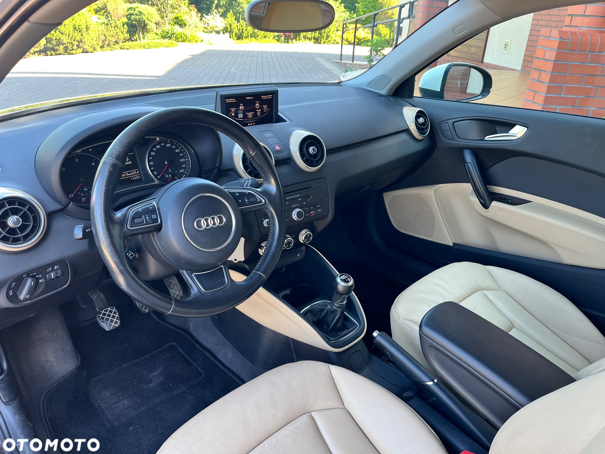 Audi A1 - 8