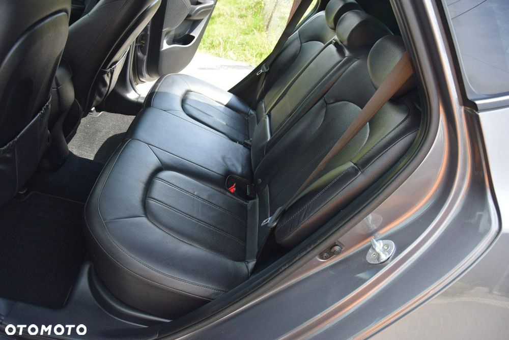 Hyundai ix35 - 24