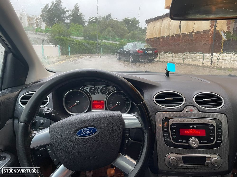 Ford Focus SW 1.6 TDCi Titanium - 5