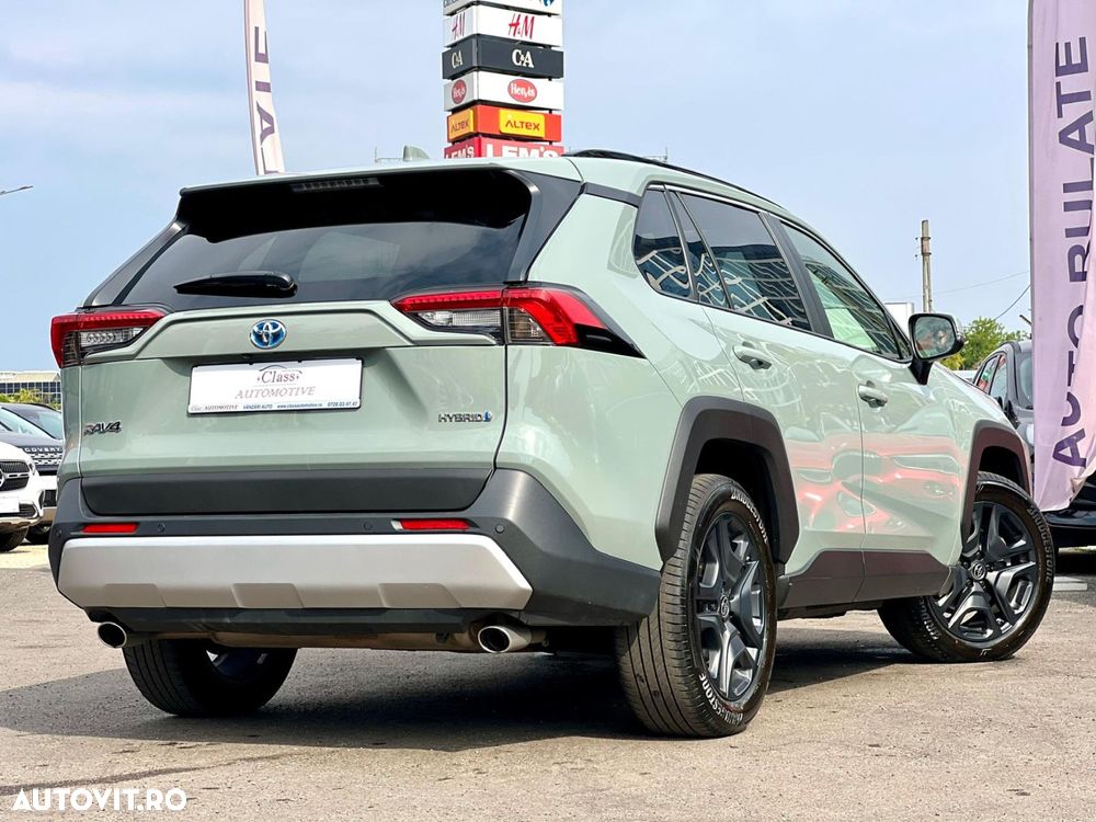 Toyota RAV4 - 6