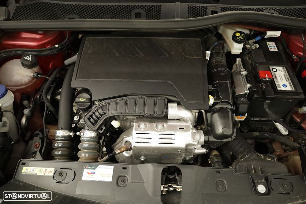 Peugeot 2008 1.2 PureTech Allure - 25