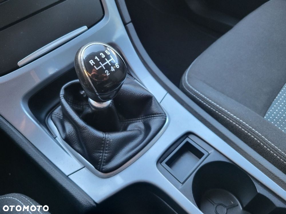 Ford Mondeo - 14