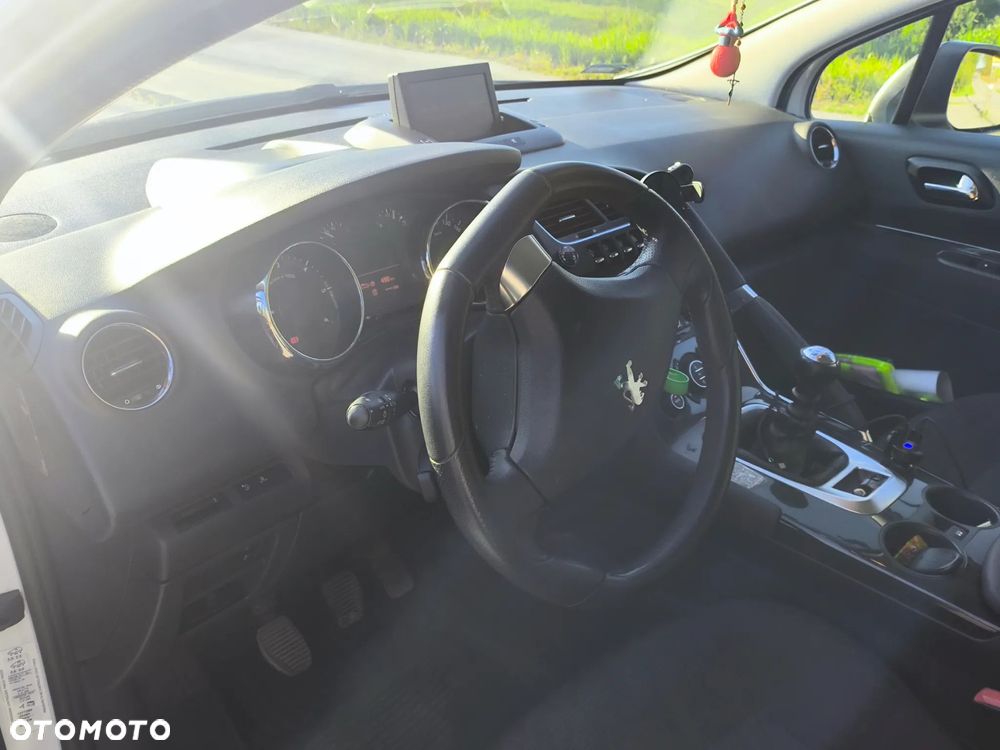 Peugeot 3008 HDi FAP 110 Allure - 7
