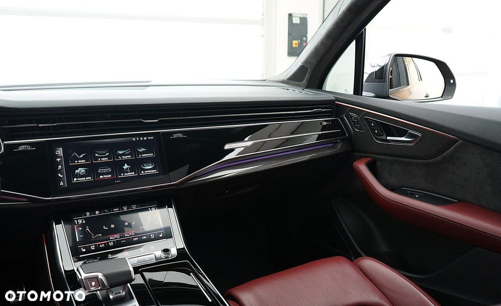 Audi SQ7 - 30