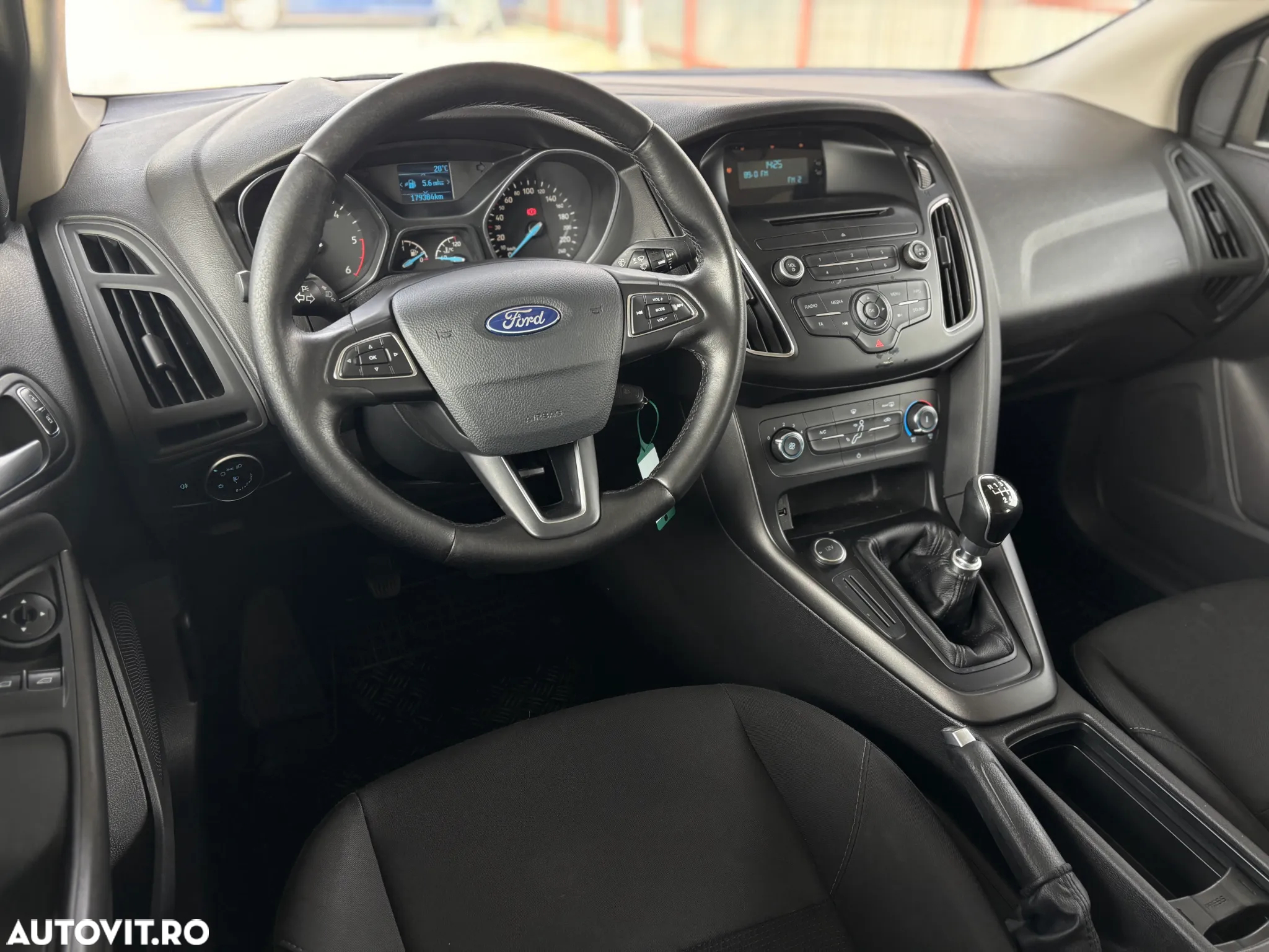 Ford Focus 1.5 TDCi Trend - 33
