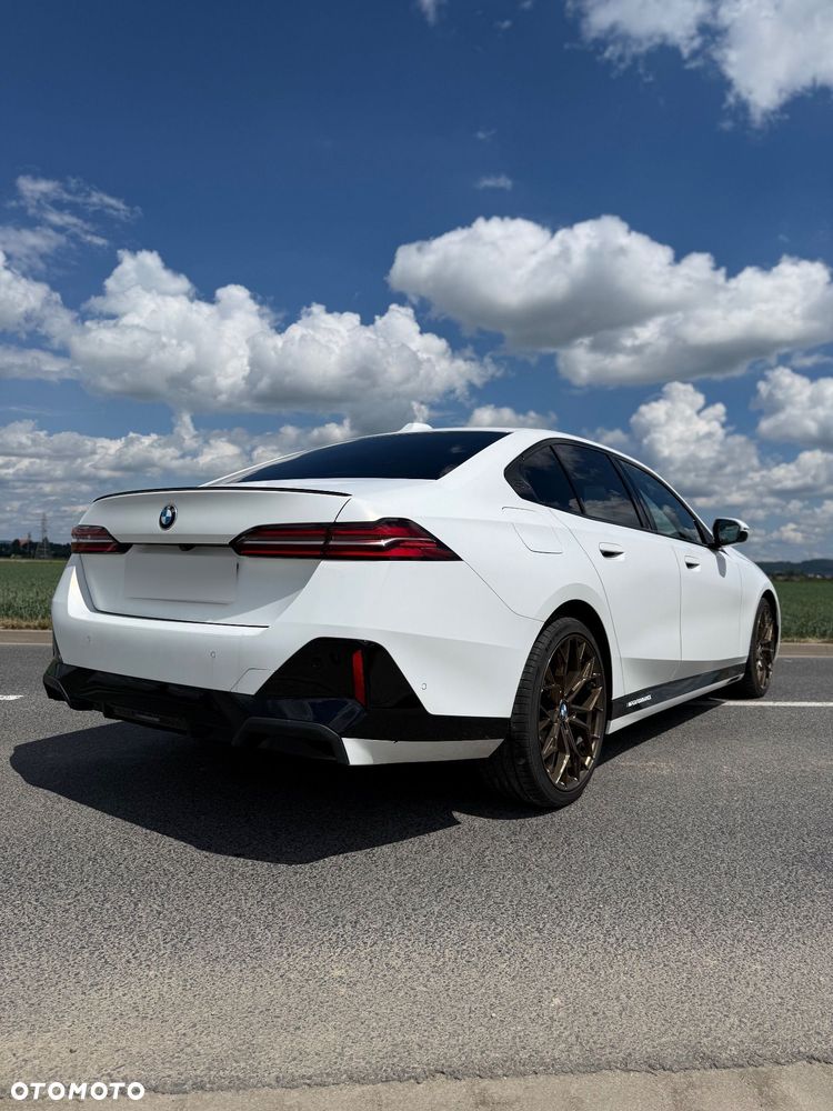 BMW Seria 5 520d mHEV M Sport - 9