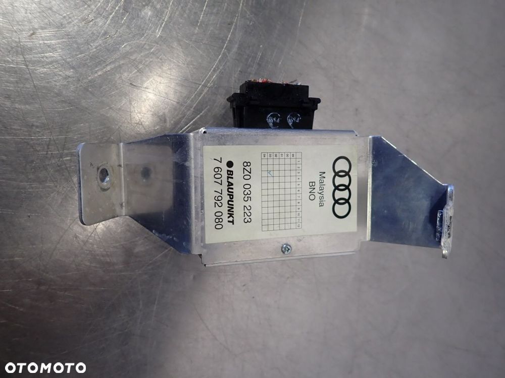 WZMACNIACZ AUDI A2 7607792080 - 2