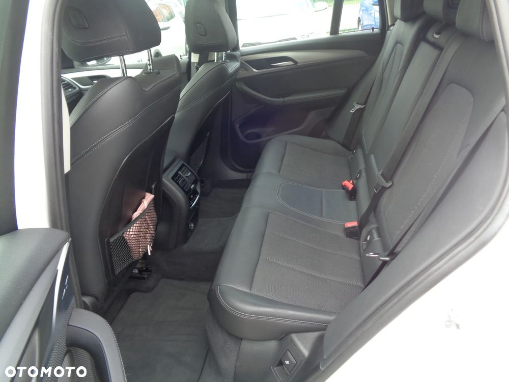 BMW X4 xDrive20d Business Edition sport - 18