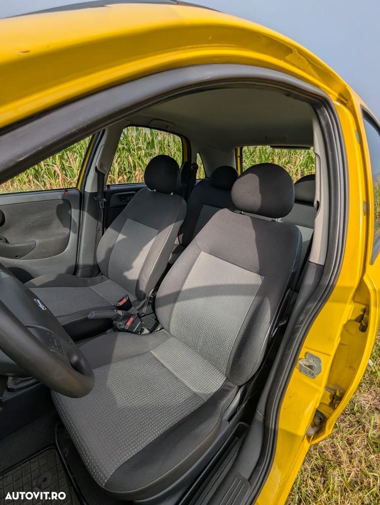 Opel Corsa Standard - 6