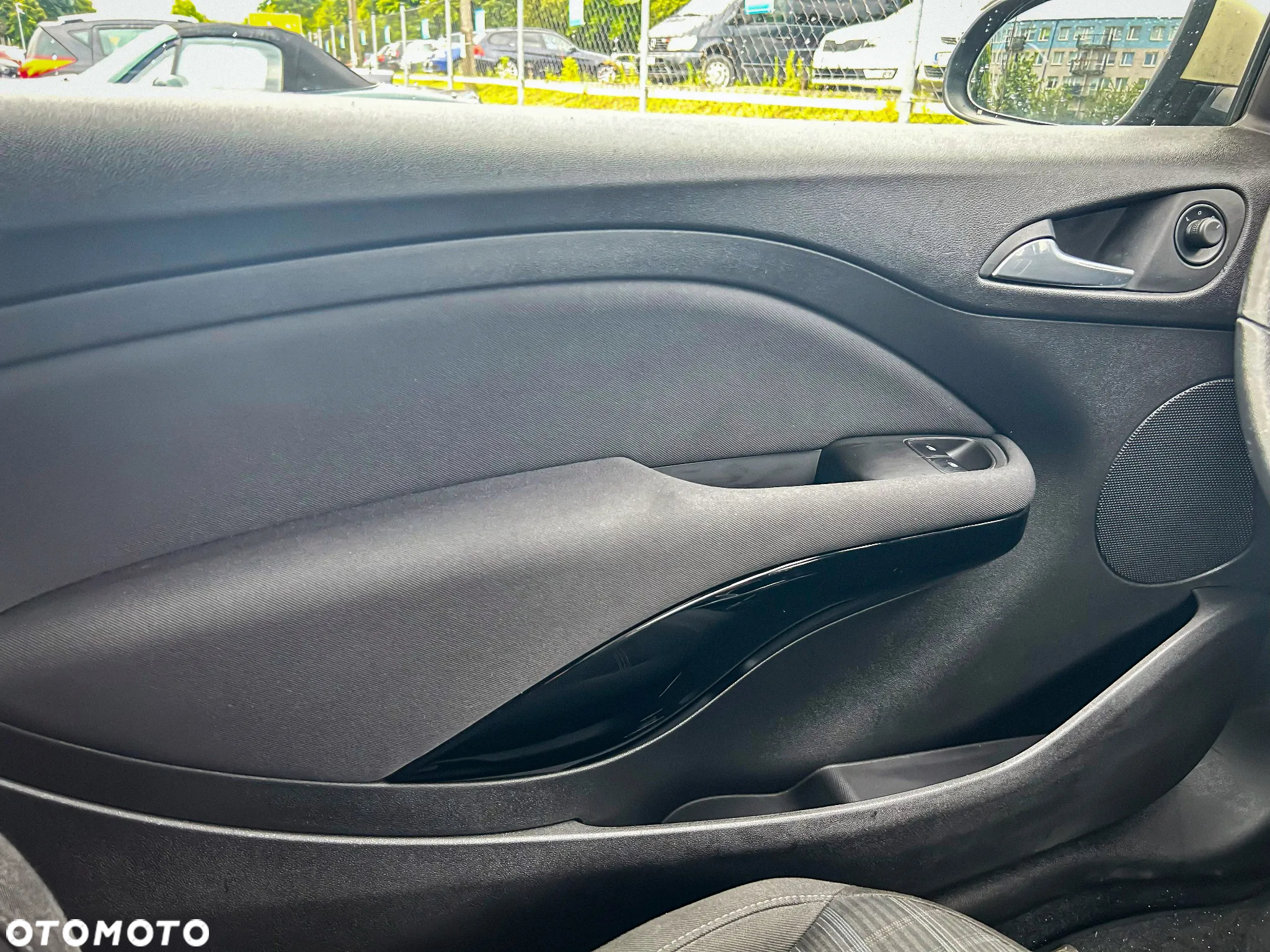 Opel Adam 1.4 Glam - 11