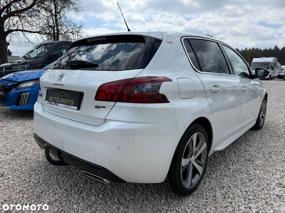 Peugeot 308 - 1