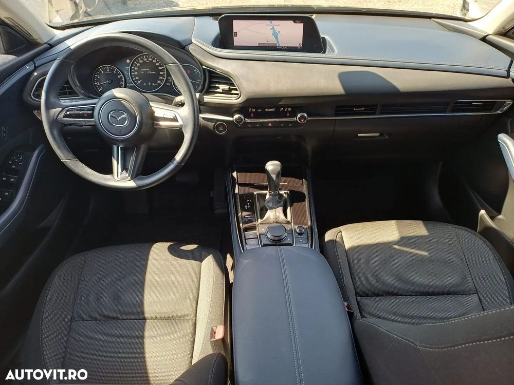 Mazda CX-30 - 12