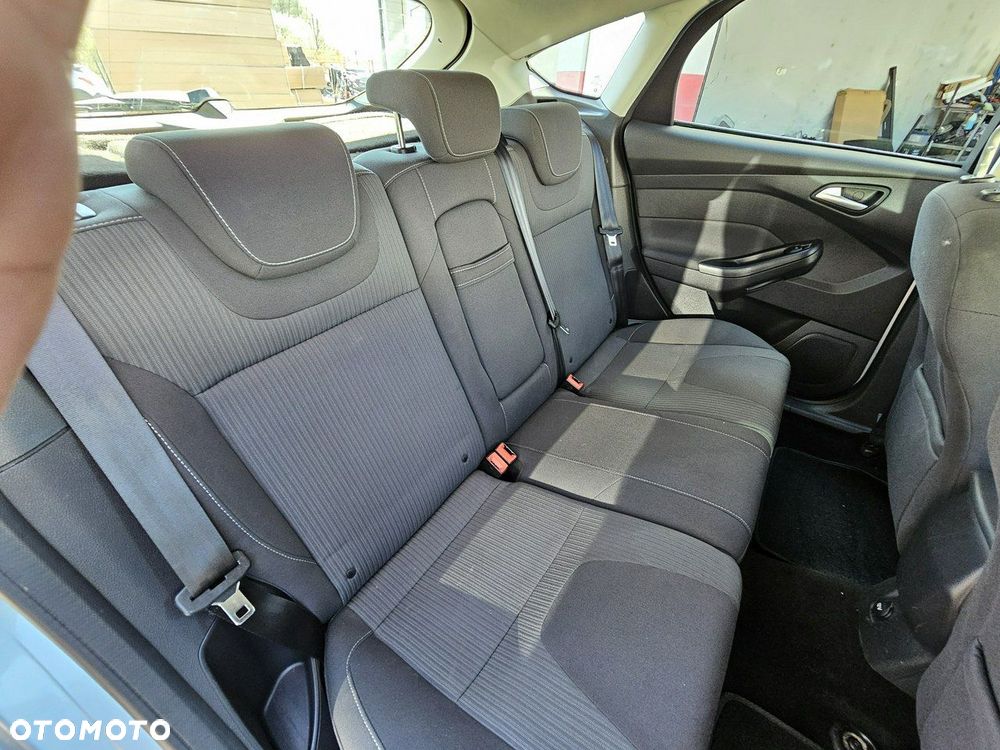 Ford Focus 1.6 EcoBoost Gold X (Edition) - 14