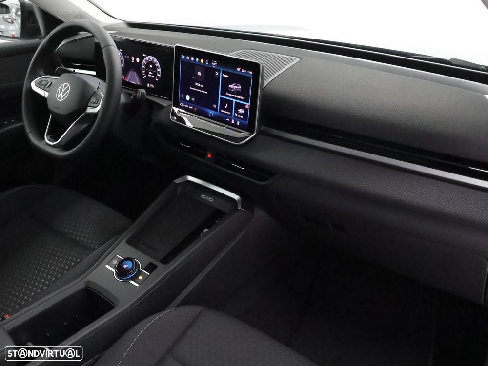VW T-Roc 1.5 eTSI Trend DSG - 4