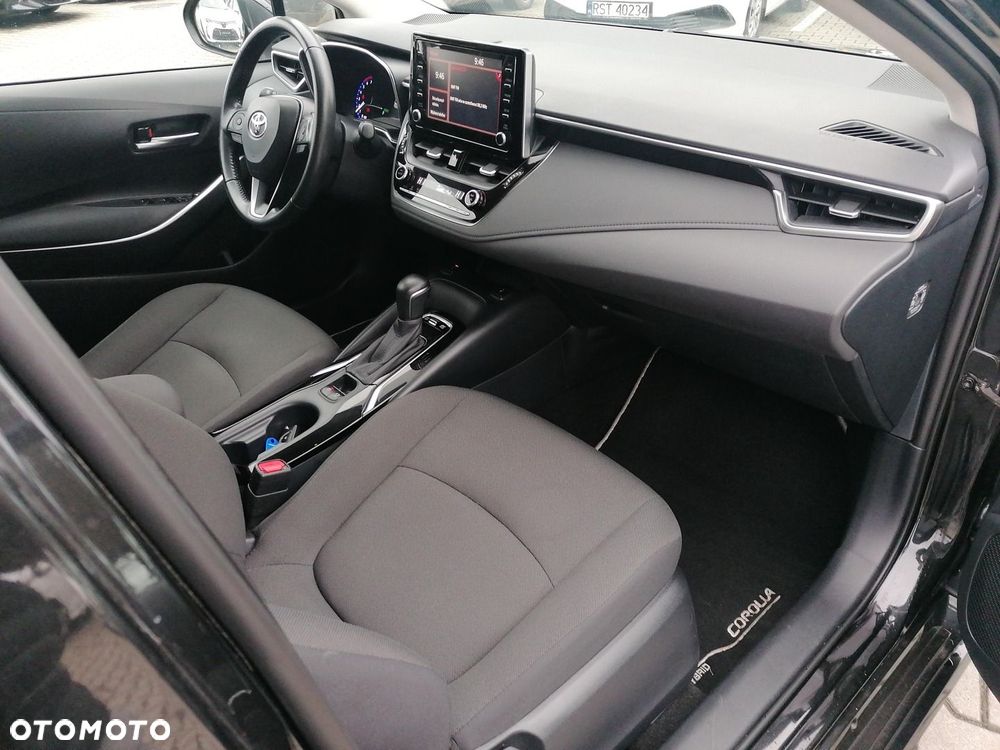 Toyota Corolla 1.8 Hybrid Comfort - 9