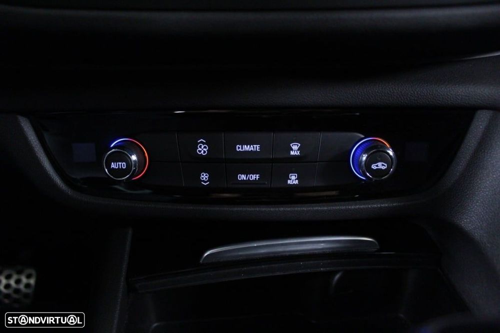 Opel Insignia Sports Tourer 2.0 D Ultimate Aut. - 30