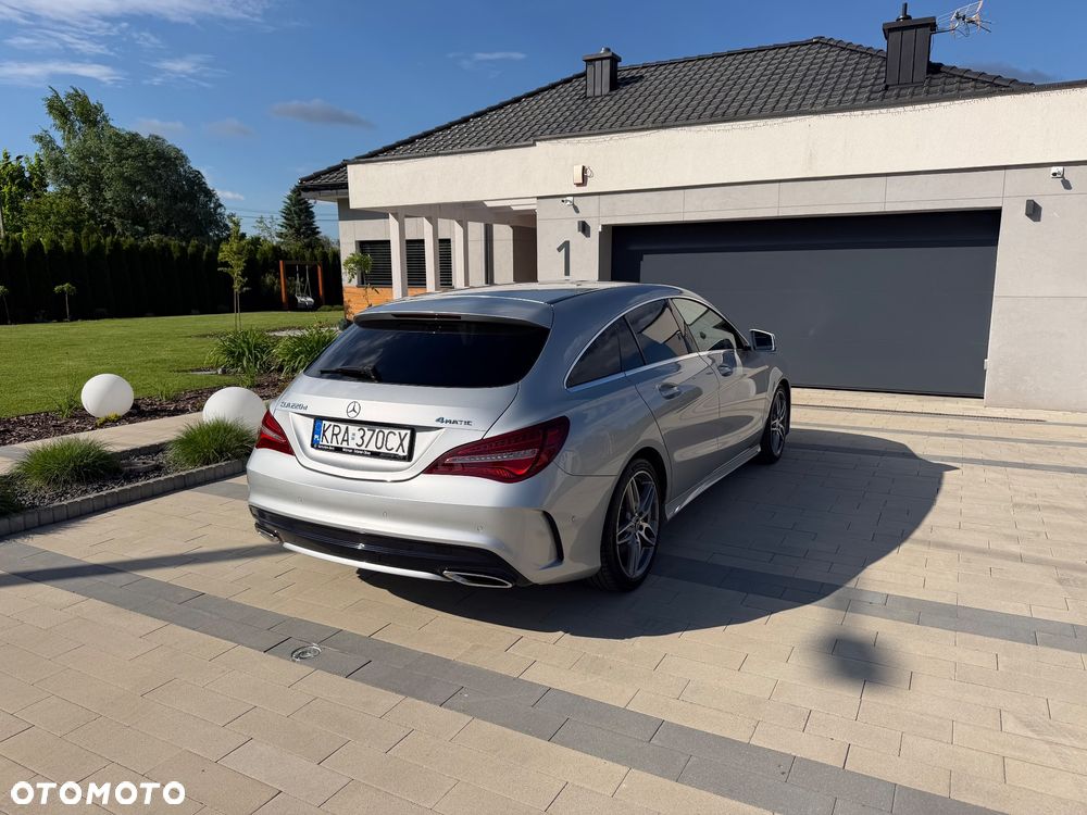 Mercedes-Benz CLA 220 d 4-Matic AMG Line - 5