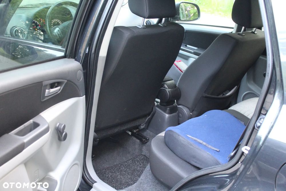 Suzuki SX4 1.6 GLX / Comfort - 11