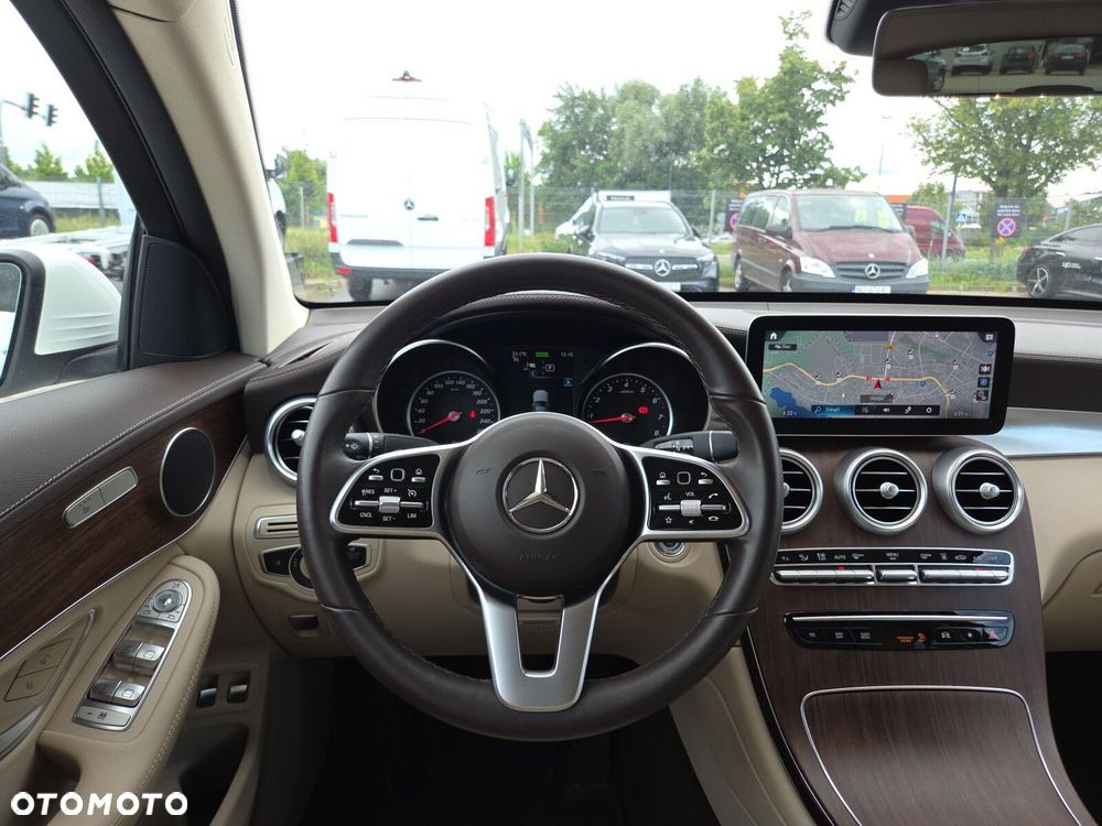 Mercedes-Benz GLC - 18