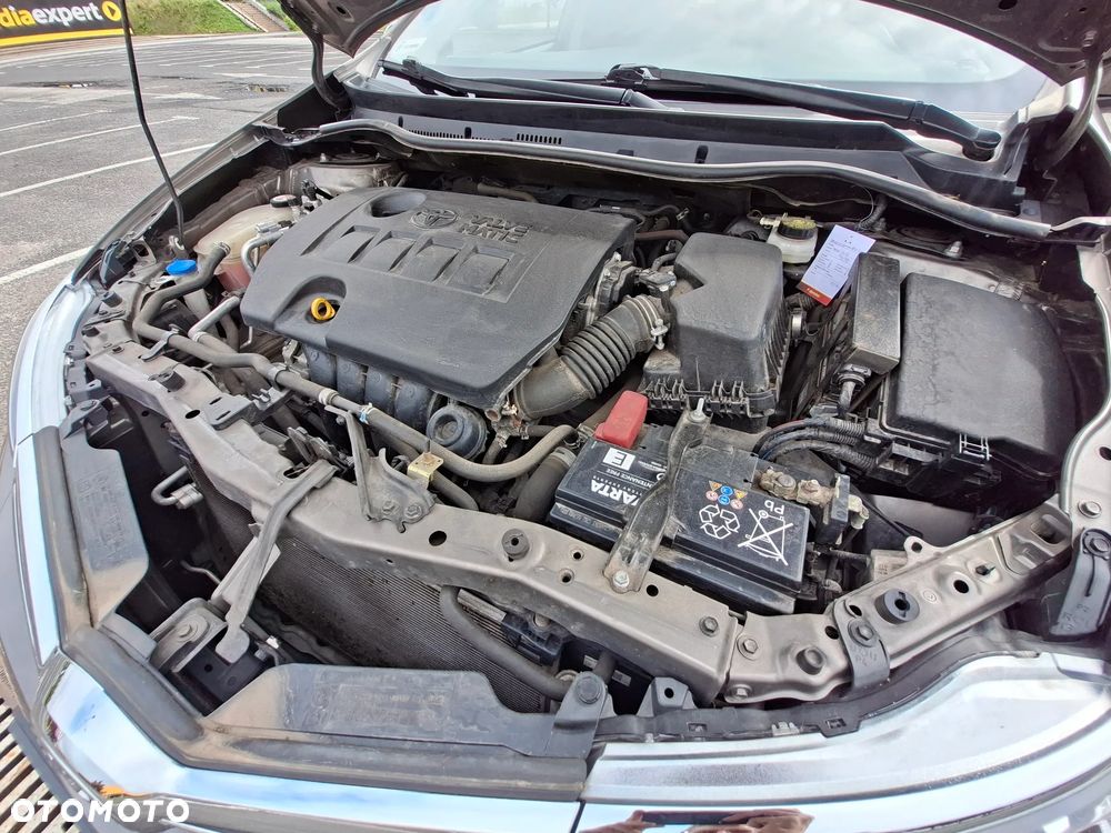 Toyota Auris 1.6 Active - 17