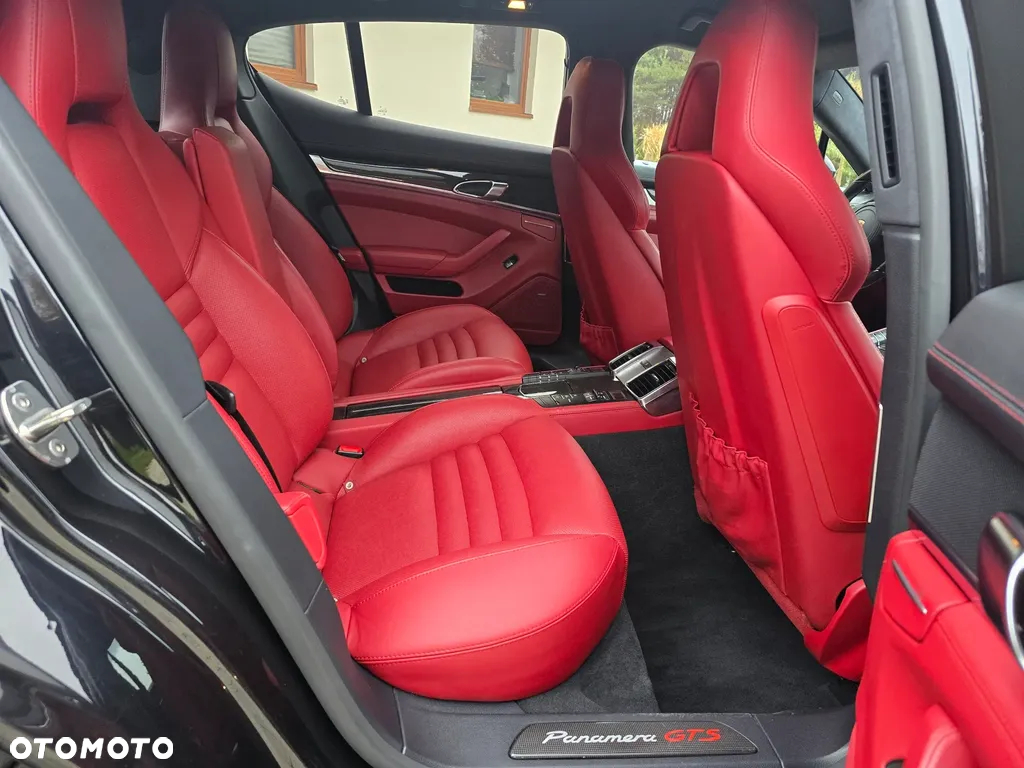 Porsche Panamera GTS - 23