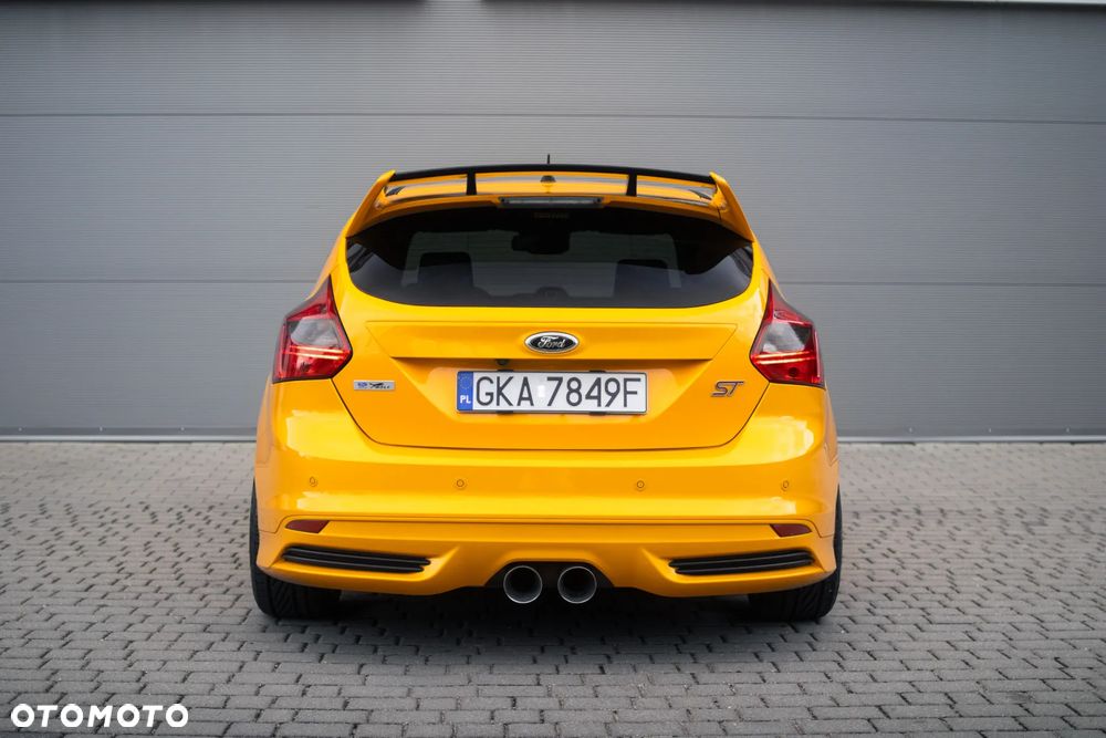 Ford Focus 2.0 EcoBoost ST mit Leder-Exclusiv-Paket - 5