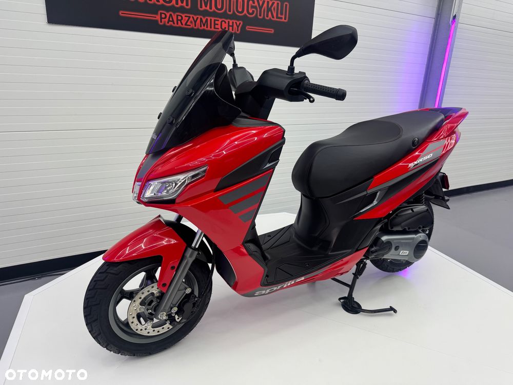 Aprilia Inny - 7