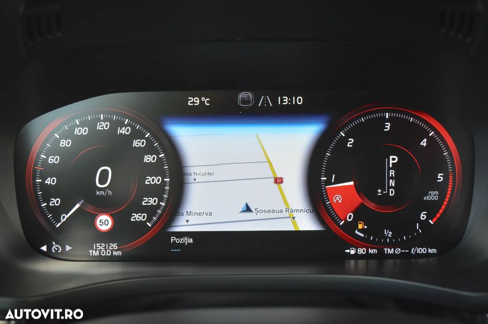 Volvo XC 60 D4 AWD R-Design - 6