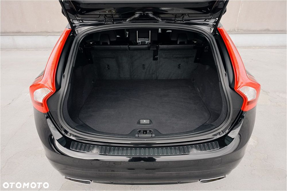 Volvo V60 D3 Drive-E Kinetic - 20